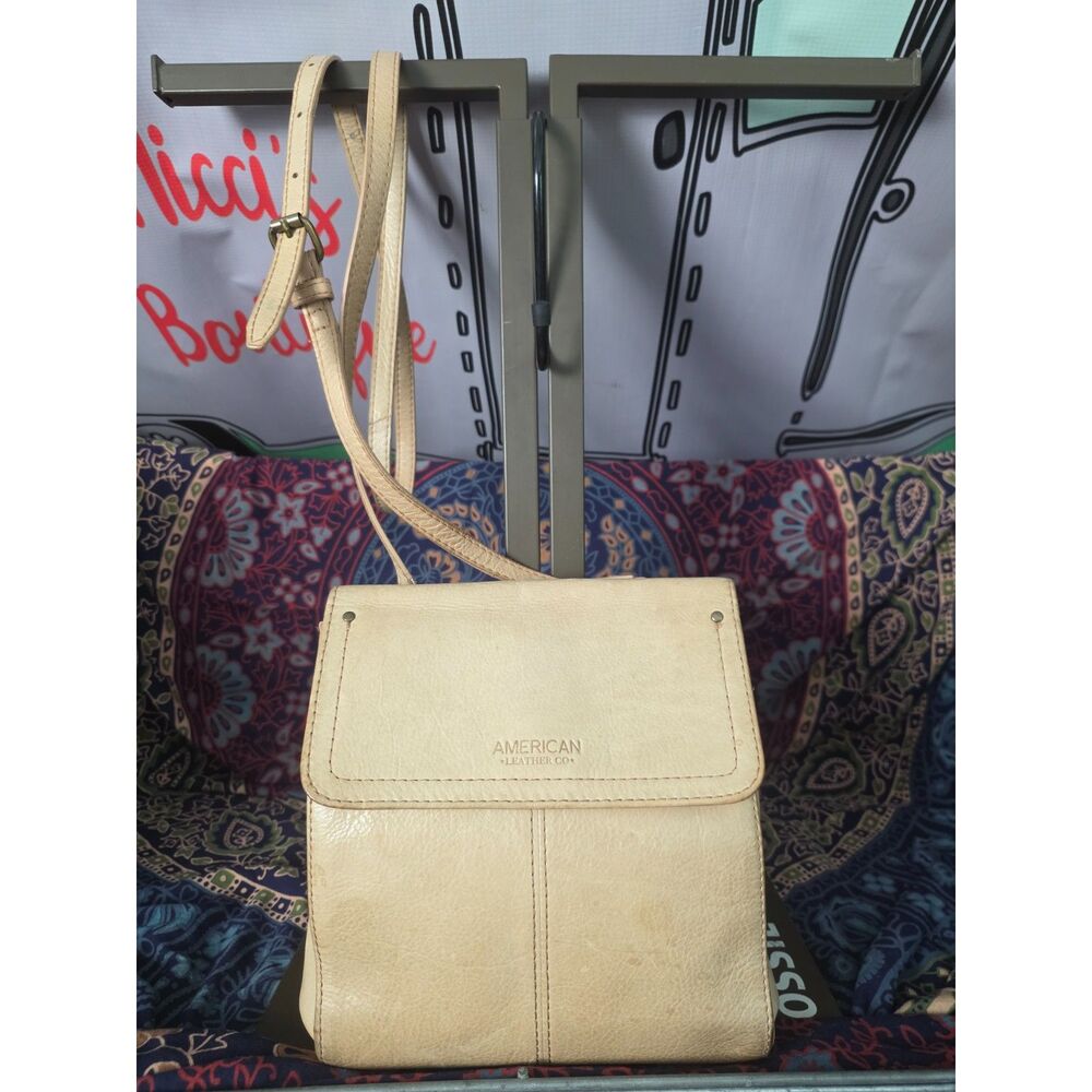 American Leather Company Kansas Crossbody in Light Tan